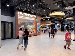 The Woodleigh Mall (D13), Retail #619362011